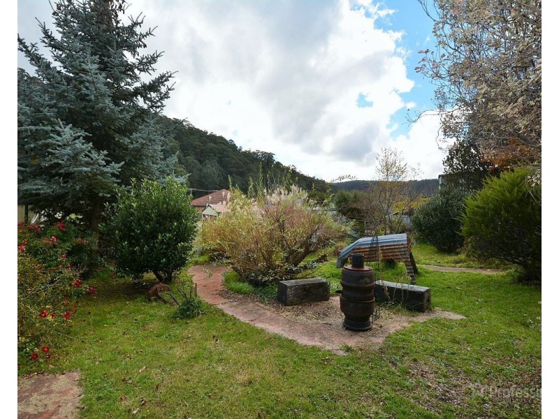 138 Bells Road, Lithgow NSW 2790