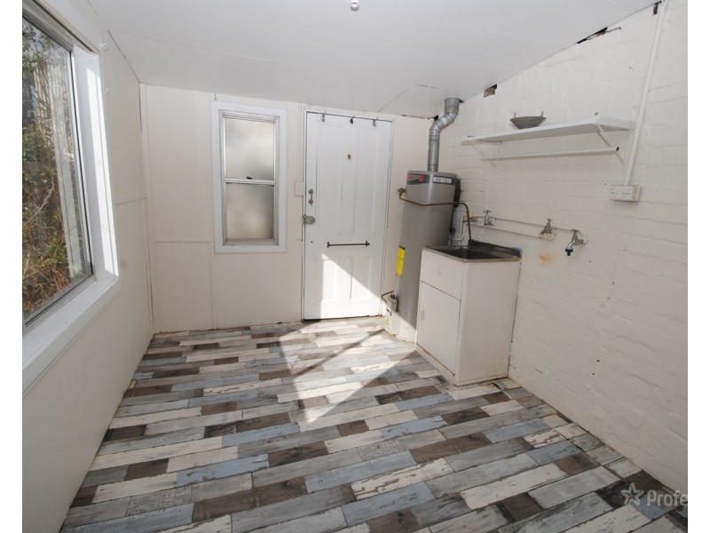 71 Inch Street, Lithgow NSW 2790