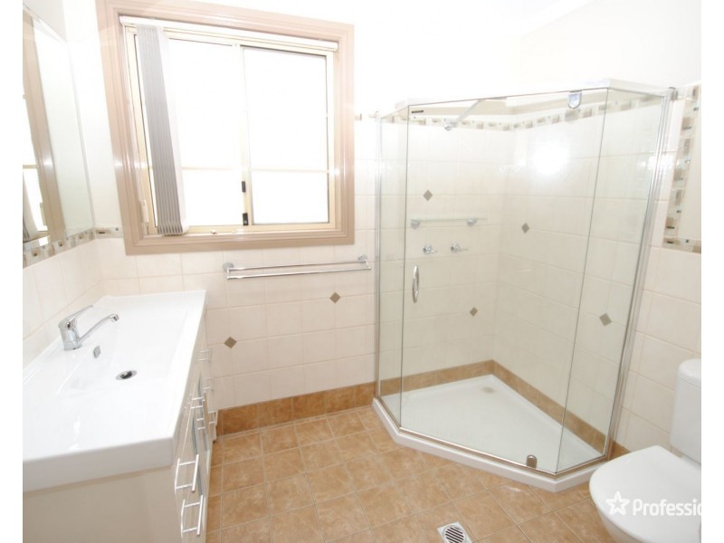 11 Lyon Parade, Wallerawang NSW 2845