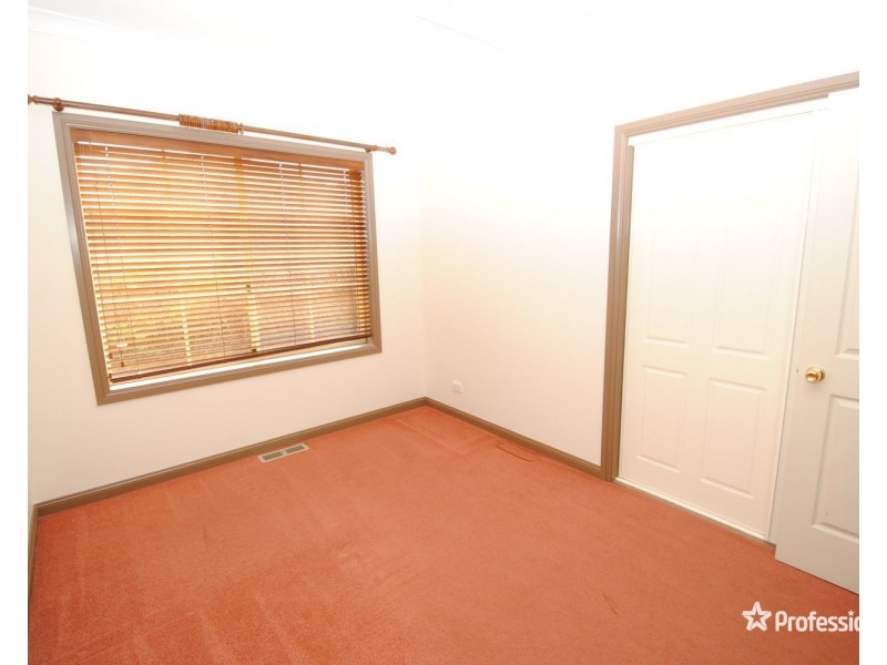 11 Lyon Parade, Wallerawang NSW 2845