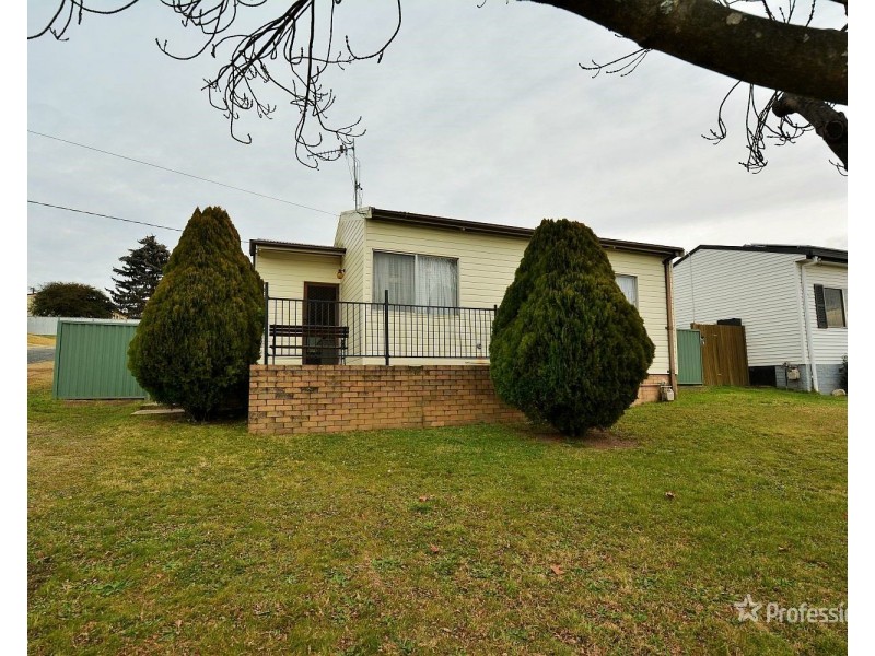 73 Musket Parade, Lithgow NSW 2790