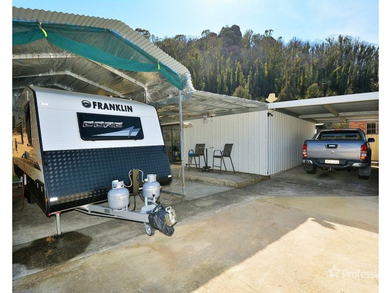 19 Ramsay Street, Lithgow NSW 2790