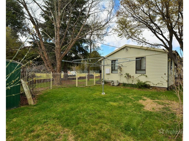 6 Finlay Avenue, Lithgow NSW 2790
