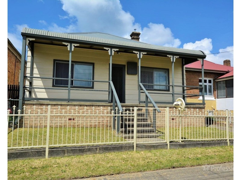 43 Chifley Road, Lithgow NSW 2790