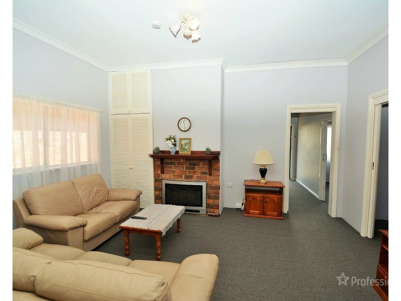 43 Chifley Road, Lithgow NSW 2790