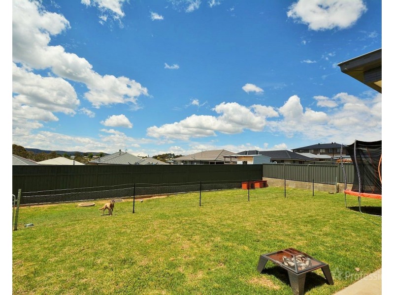 10 Henning Crescent, Wallerawang NSW 2845