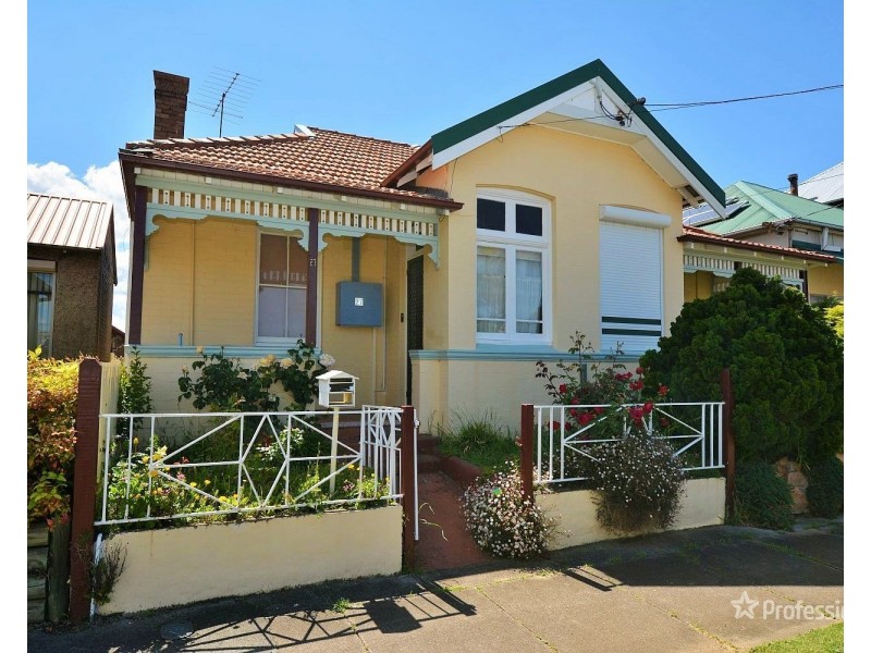 27 Hayley Street, Lithgow NSW 2790