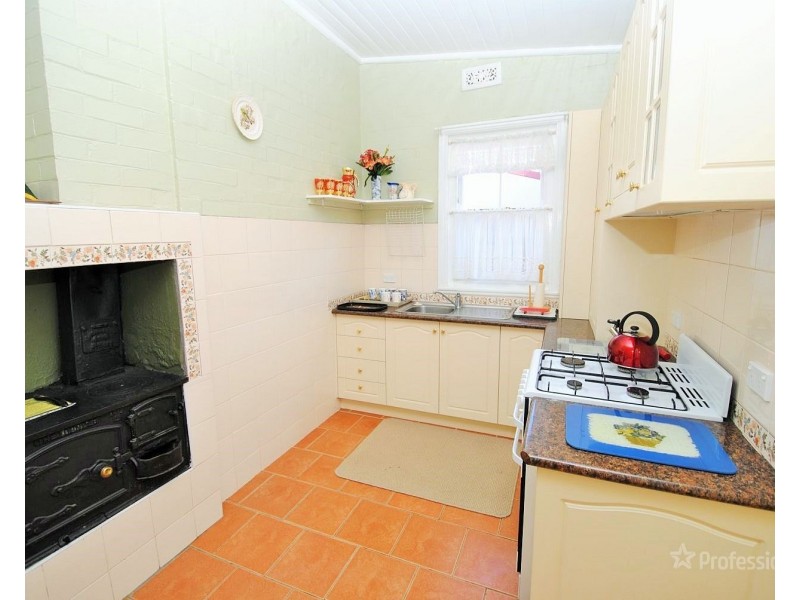 27 Hayley Street, Lithgow NSW 2790