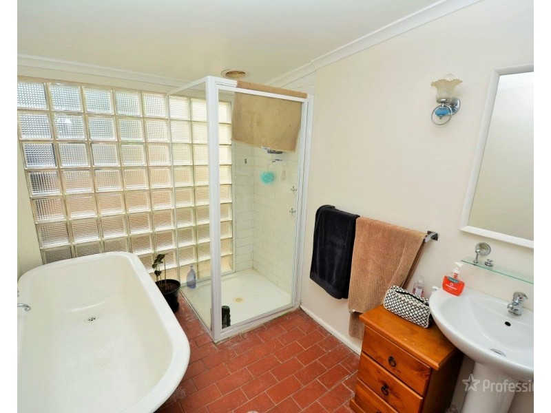 71 Inch Street, Lithgow NSW 2790