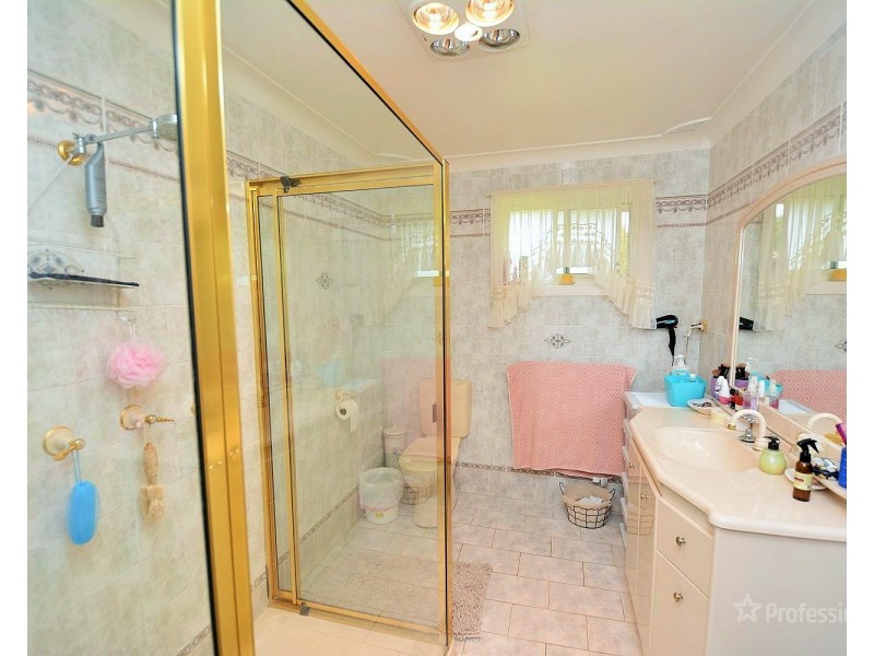 8 Hill Range Crescent, Lithgow NSW 2790