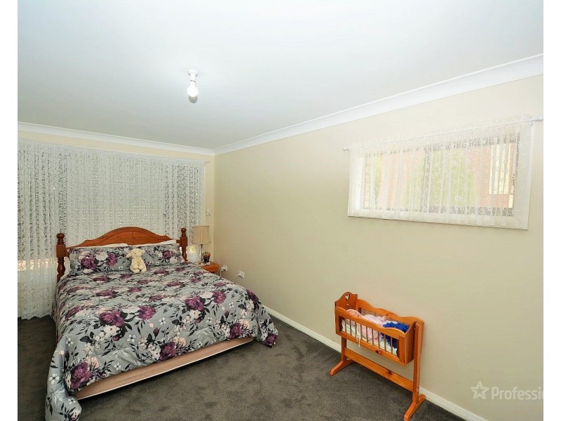 8 Hill Range Crescent, Lithgow NSW 2790