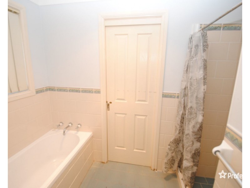 95 Inch Street, Lithgow NSW 2790