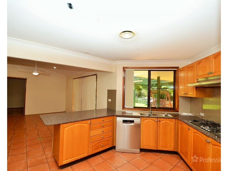 9 Robinia Drive, Lithgow NSW 2790