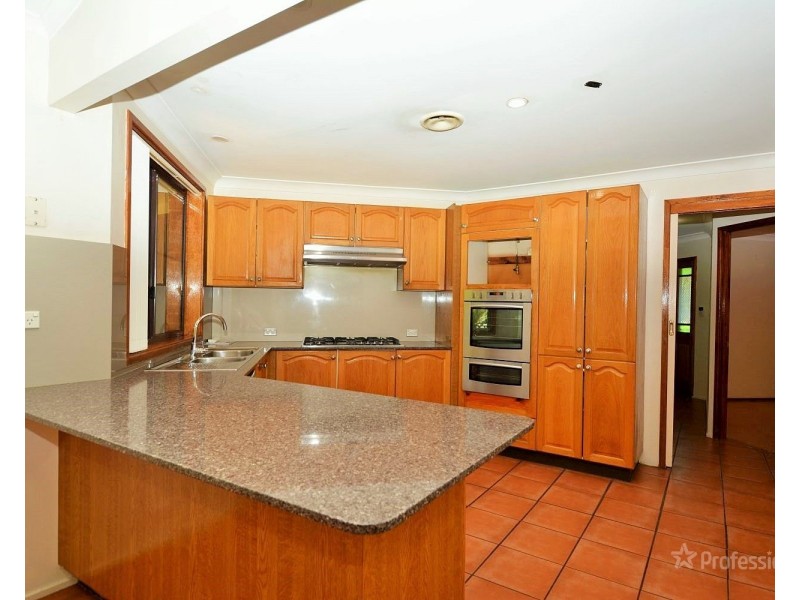 9 Robinia Drive, Lithgow NSW 2790
