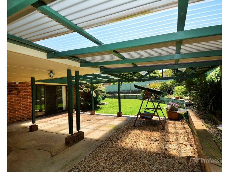9 Robinia Drive, Lithgow NSW 2790