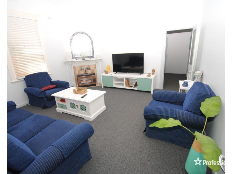 45 Read Avenue, Lithgow NSW 2790