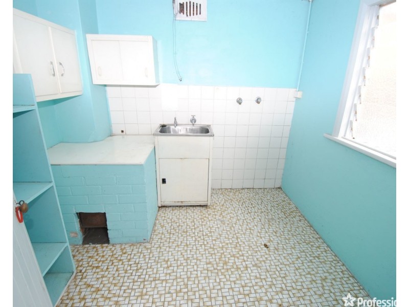 45 Read Avenue, Lithgow NSW 2790