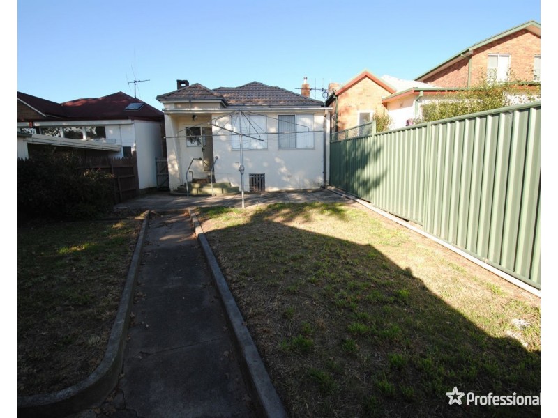 18 Cupro Street, Lithgow NSW 2790
