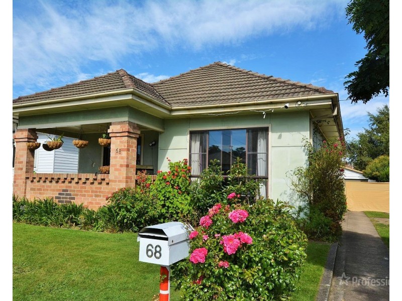 68 Rifle Parade, Lithgow NSW 2790