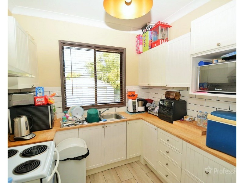 68 Rifle Parade, Lithgow NSW 2790