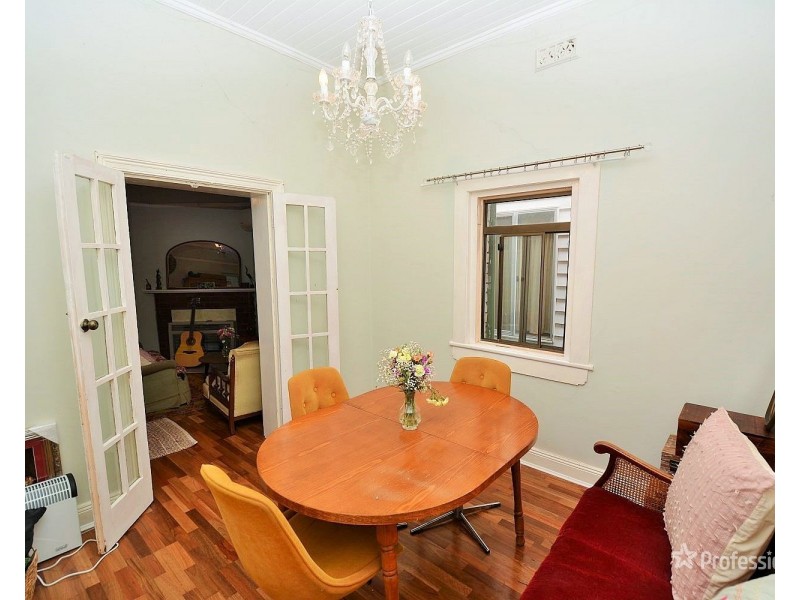 6 Read Avenue, Lithgow NSW 2790