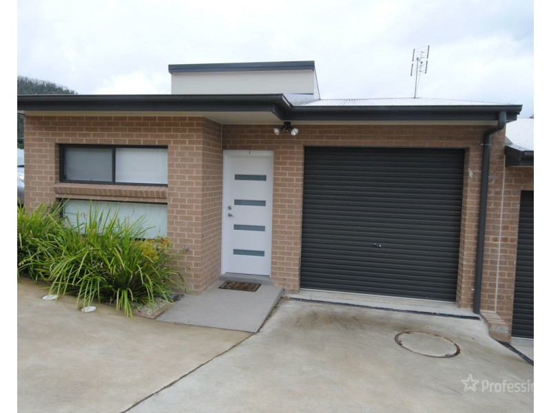 1/10 Wilton Close, Lithgow NSW 2790