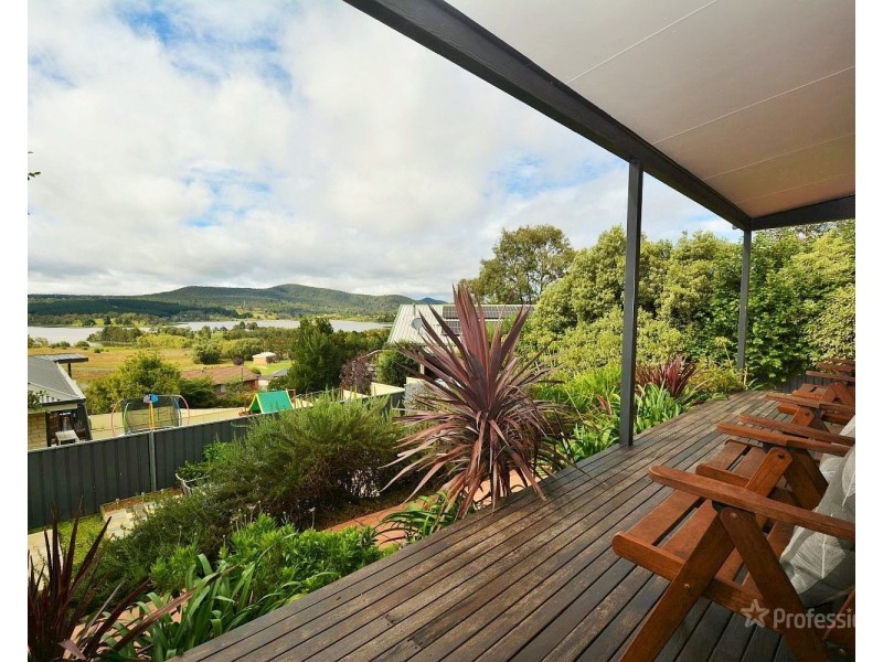 8 Kremer Crescent, Wallerawang NSW 2845