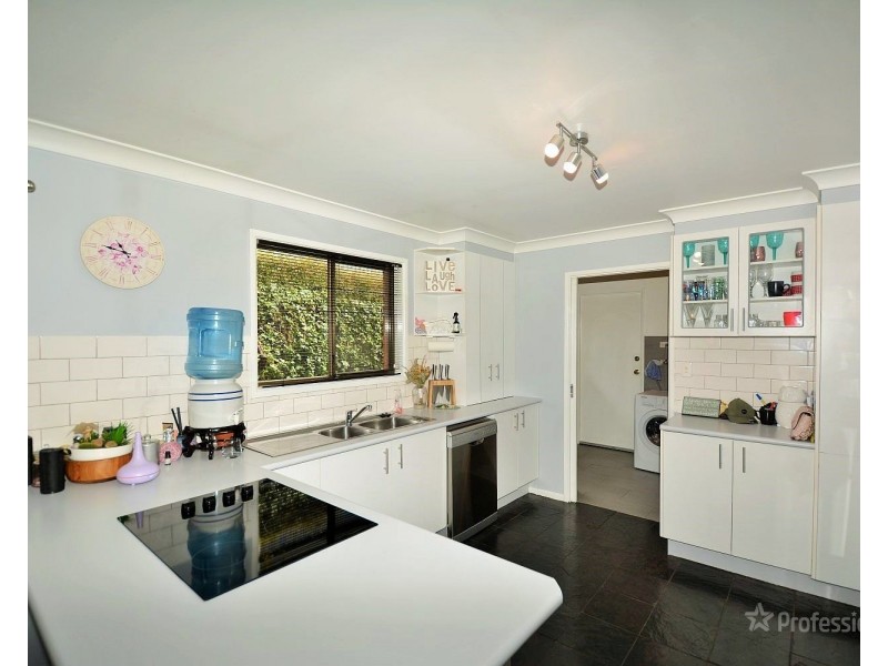 8 Kremer Crescent, Wallerawang NSW 2845