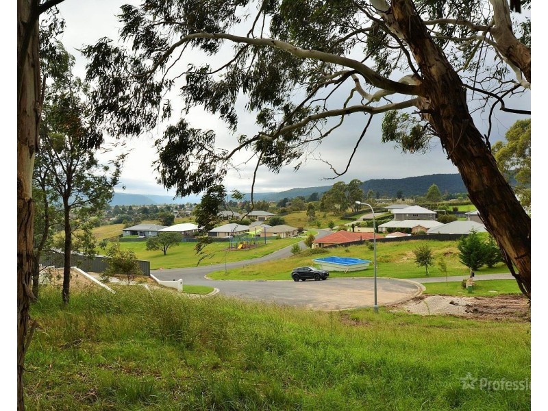 5 Cameron Place, Lithgow NSW 2790