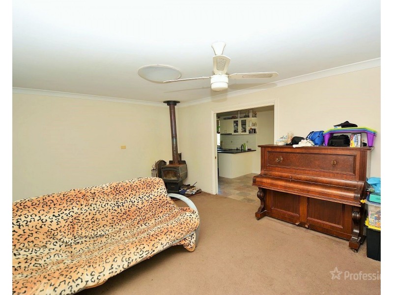 42 Wolgan Street, Portland NSW 2847