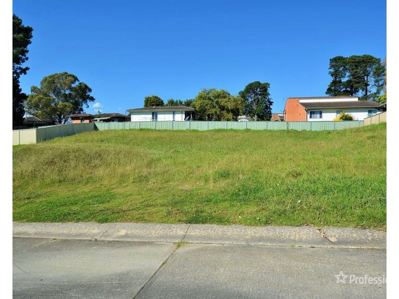 2 Adina Crescent, Lithgow NSW 2790