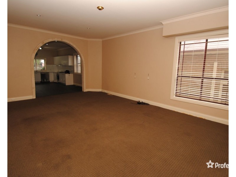 6 Calero Street, Lithgow NSW 2790