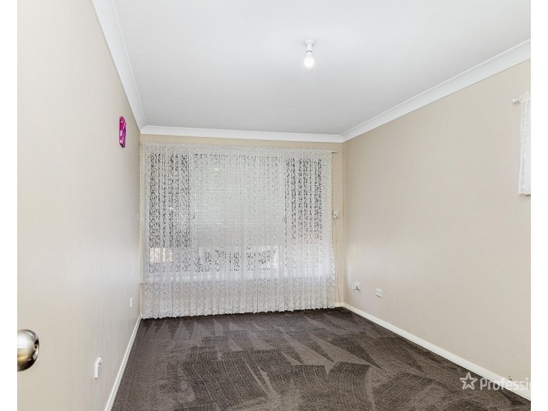 8 Hill Range Crescent, Lithgow NSW 2790