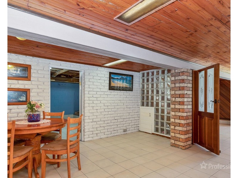 8 Hill Range Crescent, Lithgow NSW 2790