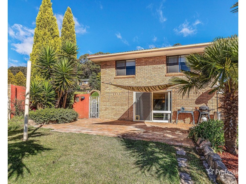 8 Hill Range Crescent, Lithgow NSW 2790