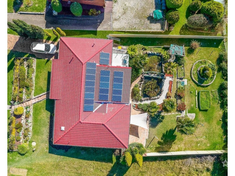 8 Hill Range Crescent, Lithgow NSW 2790