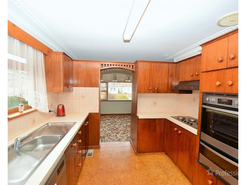 58 Enfield Avenue, Lithgow NSW 2790