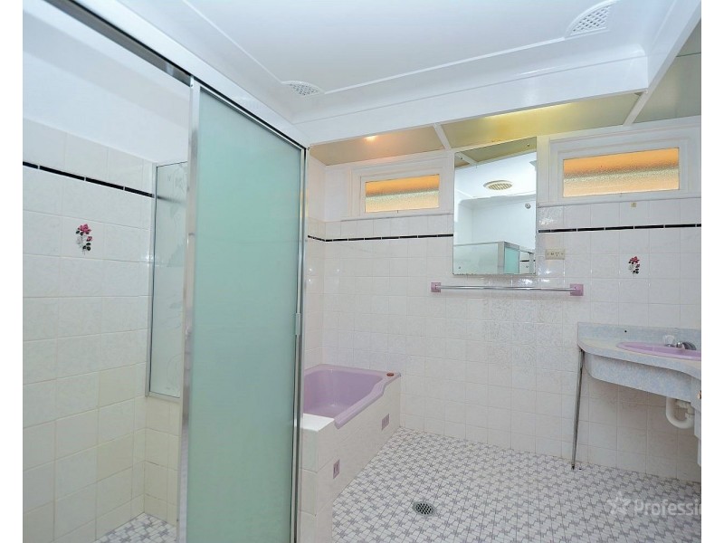 58 Enfield Avenue, Lithgow NSW 2790