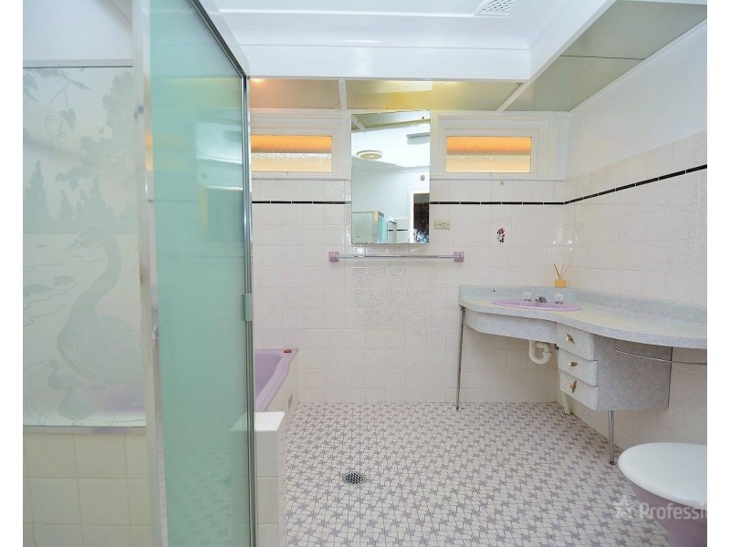 58 Enfield Avenue, Lithgow NSW 2790