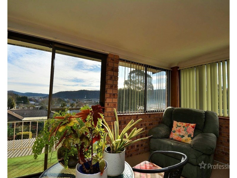 12 Blaxland Street, Lithgow NSW 2790