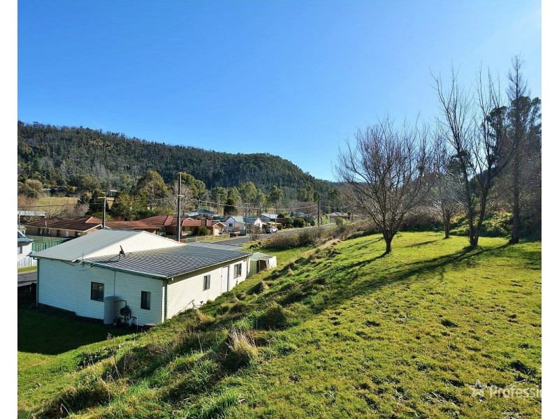 13 Crane Road, Lithgow NSW 2790