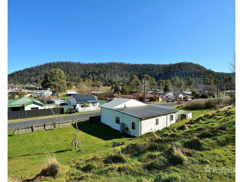 13 Crane Road, Lithgow NSW 2790