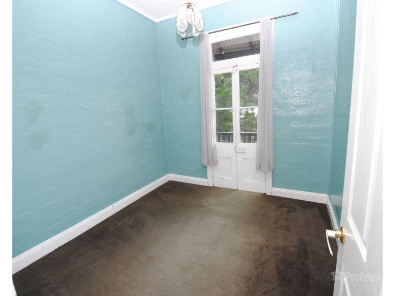 11 Gray Street, Lithgow NSW 2790