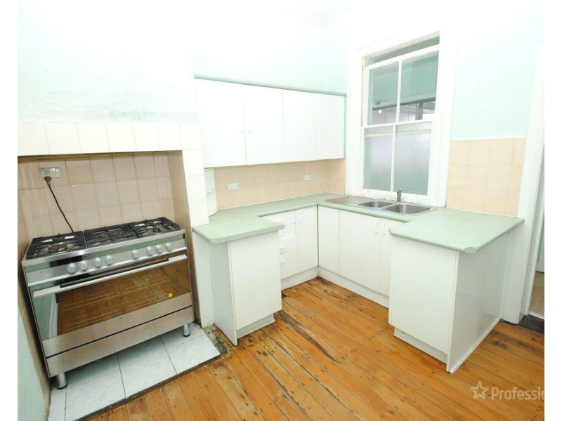 11 Gray Street, Lithgow NSW 2790