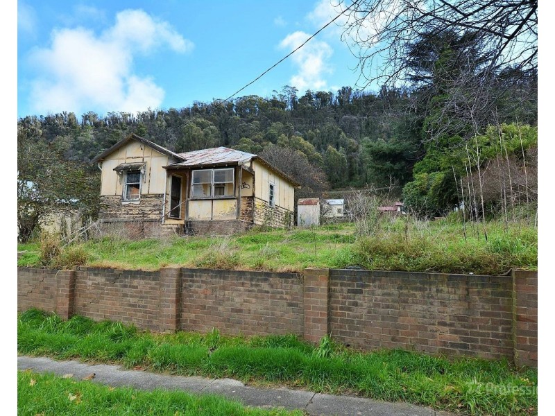 136 Macaulay Street, Lithgow NSW 2790