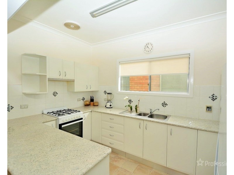 62 Enfield Avenue, Lithgow NSW 2790