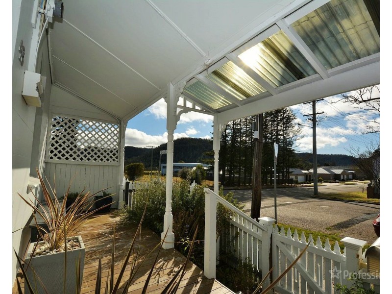 46 Hayley Street, Lithgow NSW 2790