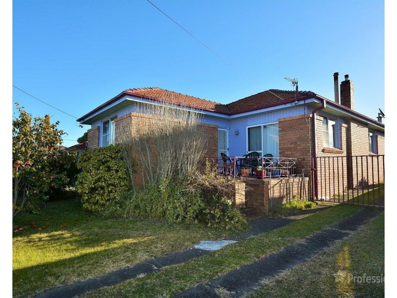 56 Enfield Avenue, Lithgow NSW 2790