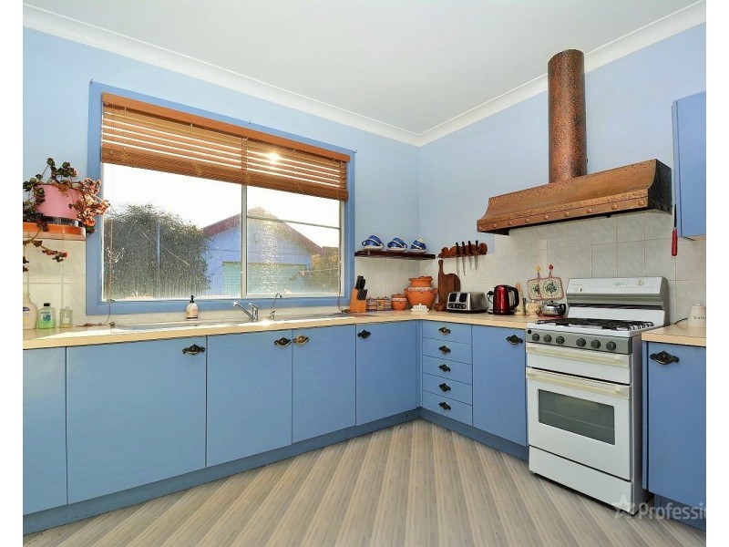 56 Enfield Avenue, Lithgow NSW 2790