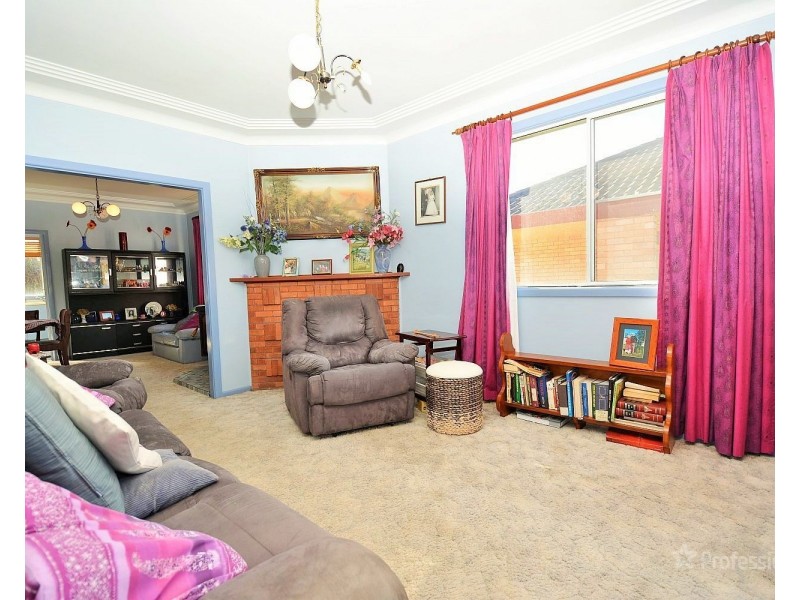 56 Enfield Avenue, Lithgow NSW 2790